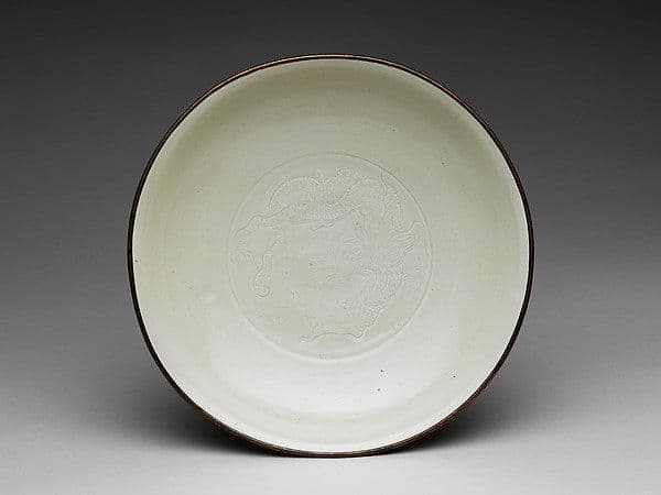Ding Ware: The White Porcelain of the Five Great Kilns — Curator's Pick article from Kiln & Ink Journal