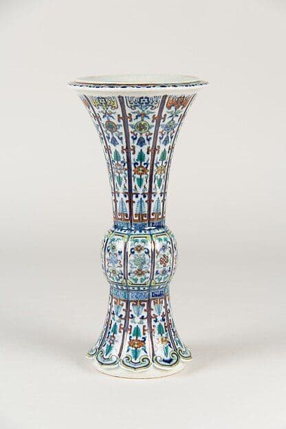 Reading the Foot Rim: How the Base of a Chinese Vase Tells You the Period — Kiln & Ink Journal